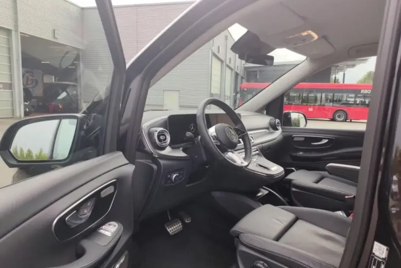 Mercedes-Benz V 250 din 2025 cu 10.101 km - oferta MER144050 - foto 11