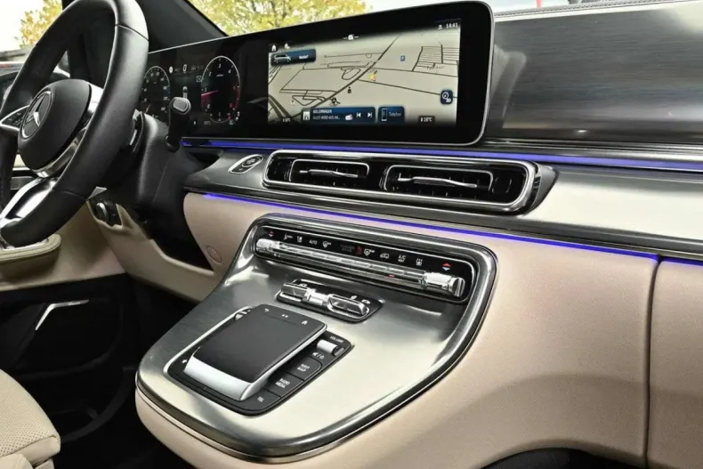 Mercedes-Benz V 300 din 2025 cu 8.070 km - oferta MER144052 - foto 11