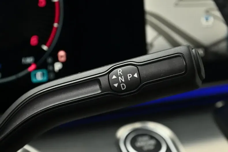 Mercedes-Benz V 300 din 2025 cu 8.070 km - oferta MER144052 - foto 22