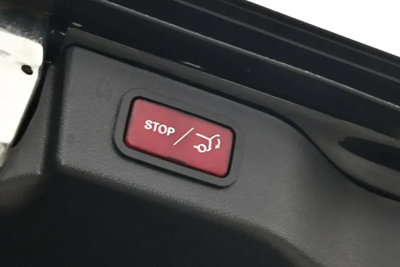 Mercedes-Benz V 300 din 2025 cu 8.070 km - oferta MER144052 - foto 32