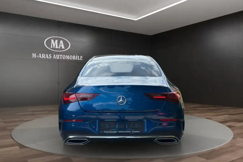 Mercedes-Benz CLA 200 din 2024 cu 4.000 km - oferta MER144053 - foto 5