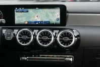 Mercedes-Benz CLA 200 din 2025 cu 19.900 km - oferta MER144055 - foto 9