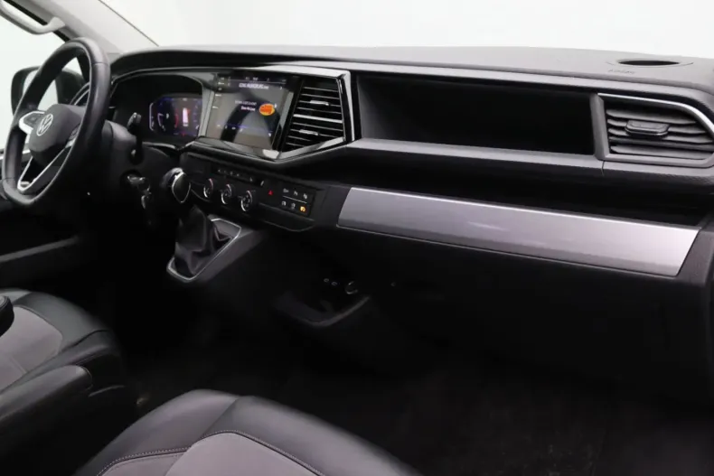 Volkswagen T6 Multivan din 2023 cu 67.000 km - oferta VOL144060 - foto 13