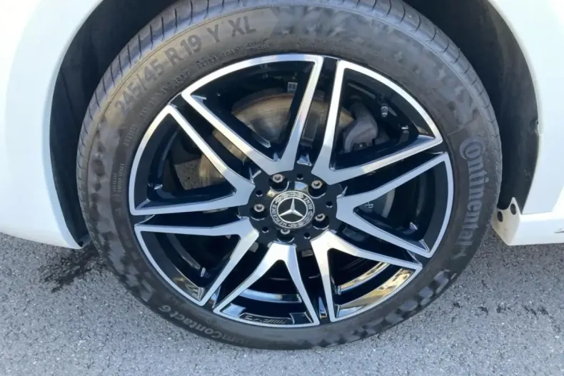 Mercedes-Benz V 300 din 2024 cu 31.441 km - oferta MER144070 - foto 2