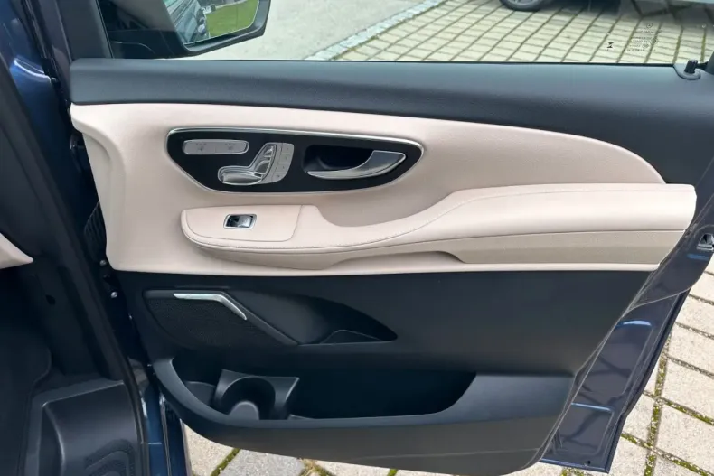 Mercedes-Benz V 300 din 2025 cu 6.000 km - oferta MER144075 - foto 26