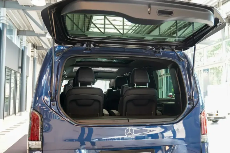 Mercedes-Benz V 250 din 2024 cu 3.288 km - oferta MER144077 - foto 6