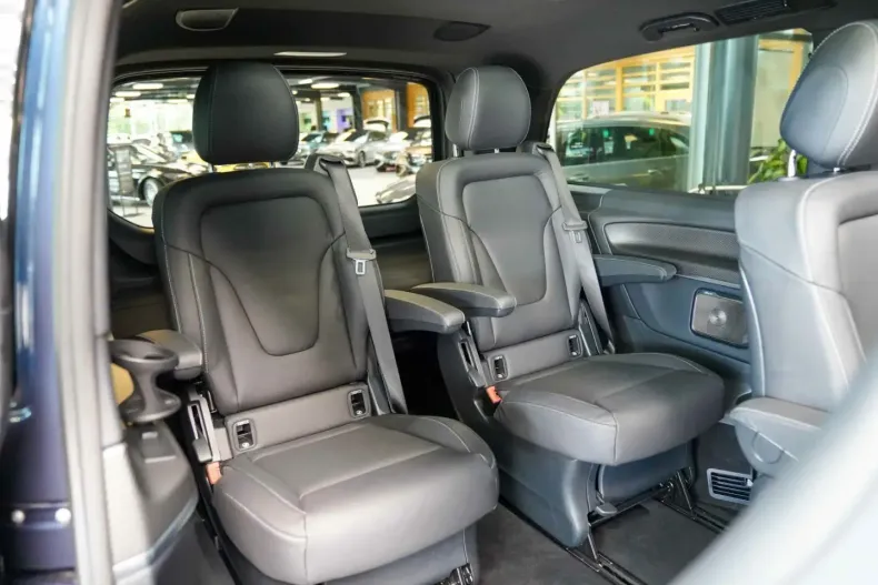 Mercedes-Benz V 250 din 2024 cu 3.288 km - oferta MER144077 - foto 15