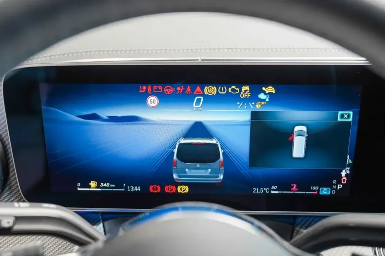 Mercedes-Benz V 250 din 2024 cu 3.288 km - oferta MER144077 - foto 19