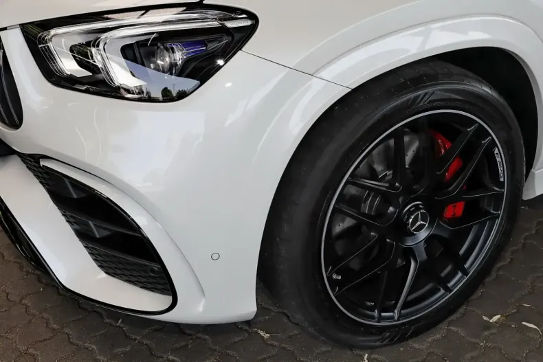 Mercedes-Benz GLE 63 AMG din 2022 cu 27.270 km - oferta MER144083 - foto 3