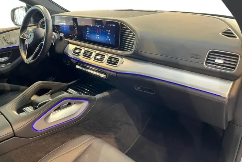 Mercedes-Benz GLE 400 din 2023 cu 54.995 km - oferta MER144090 - foto 3