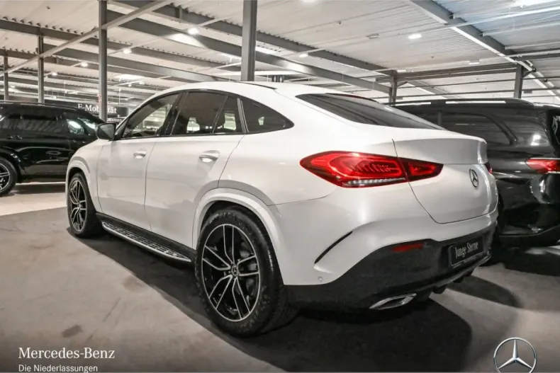 Mercedes-Benz GLE 400 din 2021 cu 61.946 km - oferta MER144093 - foto 8