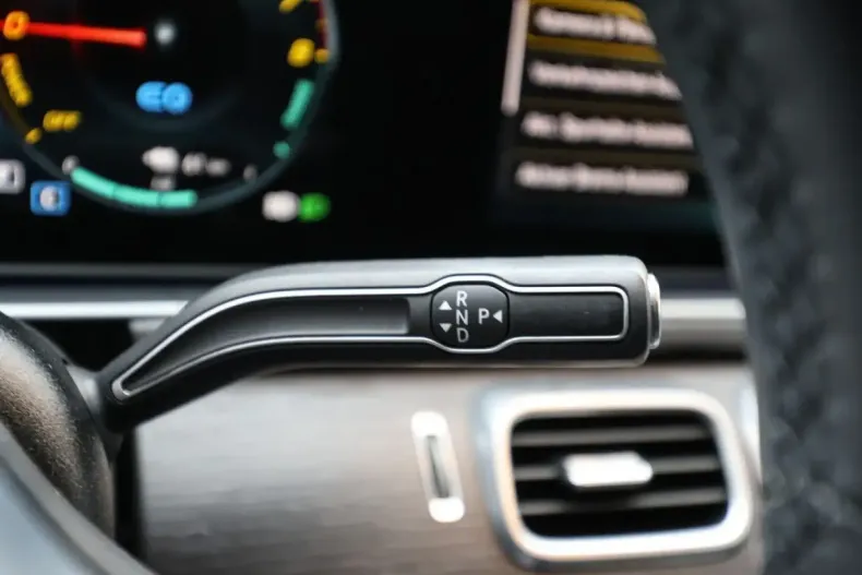 Mercedes-Benz GLE 350 din 2021 cu 43.274 km - oferta MER144095 - foto 20