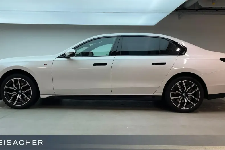 BMW 740 din 2025 cu 29.058 km - oferta BMW144099 - foto 4