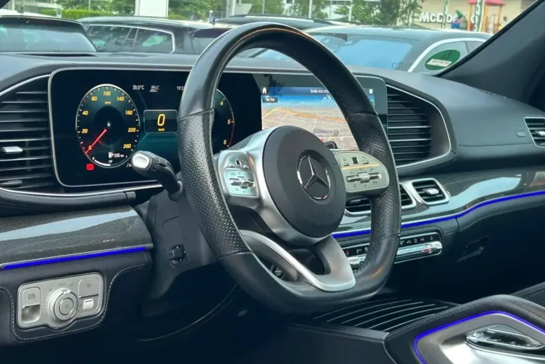 Mercedes-Benz GLE 400 din 2021 cu 111.485 km - oferta MER144101 - foto 9