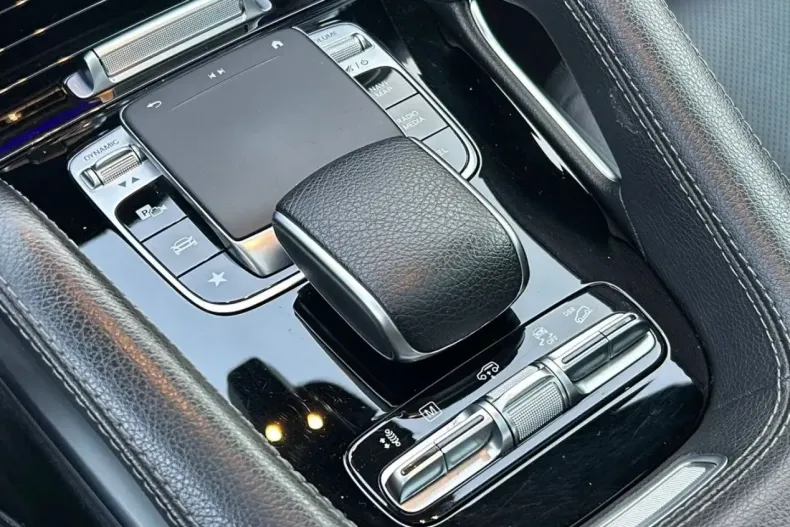 Mercedes-Benz GLE 400 din 2021 cu 111.485 km - oferta MER144101 - foto 17