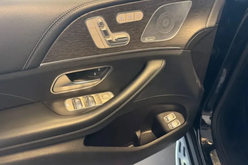 Mercedes-Benz GLE 400 din 2020 cu 117.000 km - oferta MER144103 - foto 9