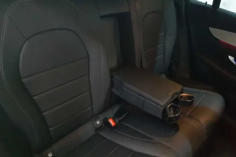 Mercedes-Benz GLC 220 din 2022 cu 69.836 km - oferta MER144105 - foto 7