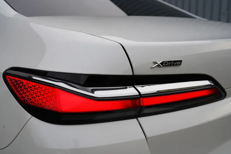 BMW 740 din 2024 cu 26.000 km - oferta BMW144118 - foto 14