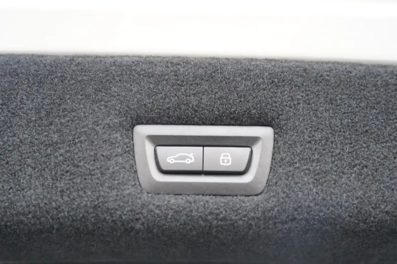 BMW 740 din 2024 cu 26.000 km - oferta BMW144118 - foto 47