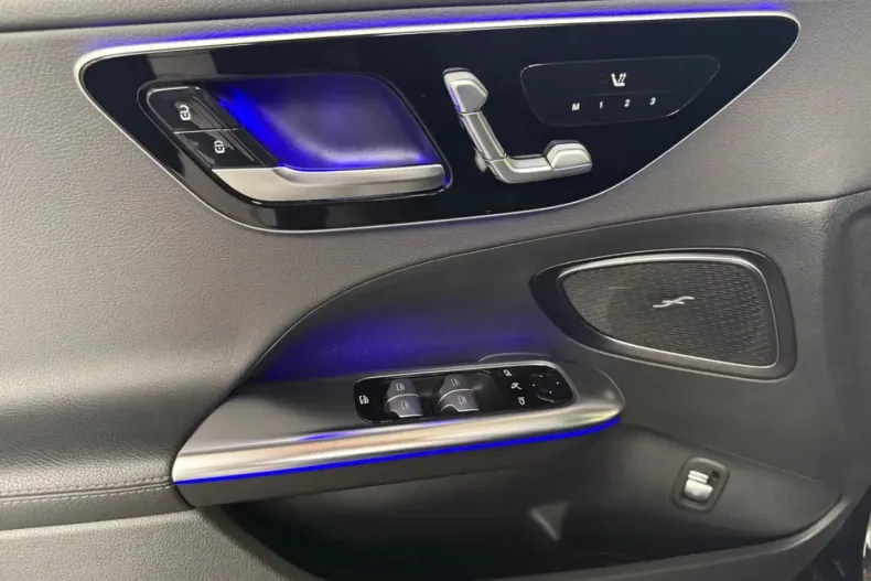 Mercedes-Benz C 300 din 2021 cu 69.800 km - oferta MER144126 - foto 13