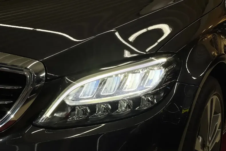 Mercedes-Benz C 300 din 2021 cu 81.809 km - oferta MER144127 - foto 12