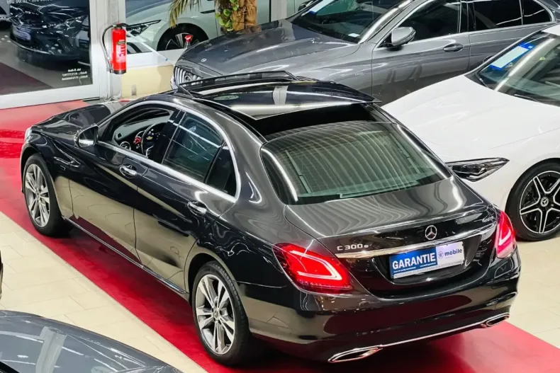 Mercedes-Benz C 300 din 2021 cu 81.809 km - oferta MER144127 - foto 19