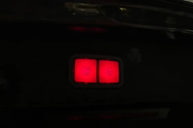 Mercedes-Benz C 300 din 2021 cu 81.809 km - oferta MER144127 - foto 22