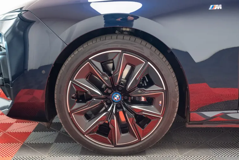 BMW i7 din 2023 cu 25.000 km - oferta BMW144128 - foto 9