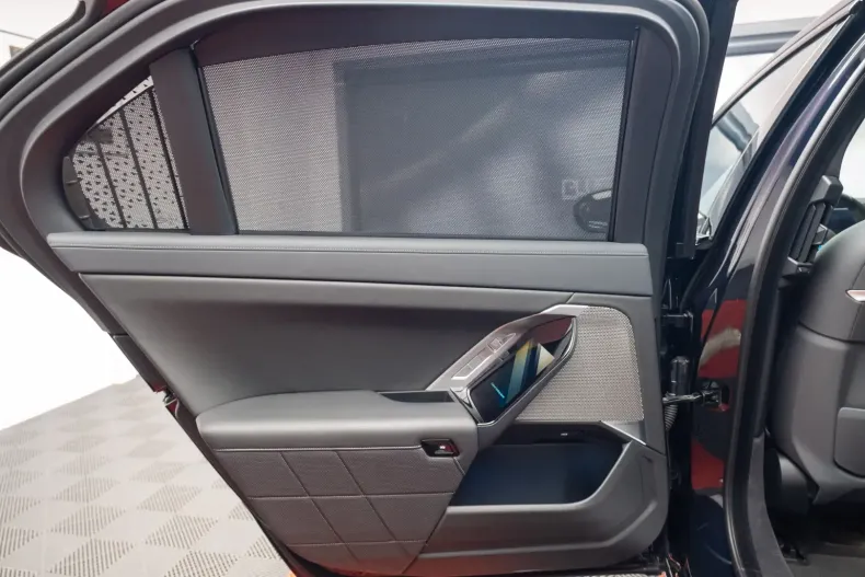 BMW i7 din 2023 cu 25.000 km - oferta BMW144128 - foto 26