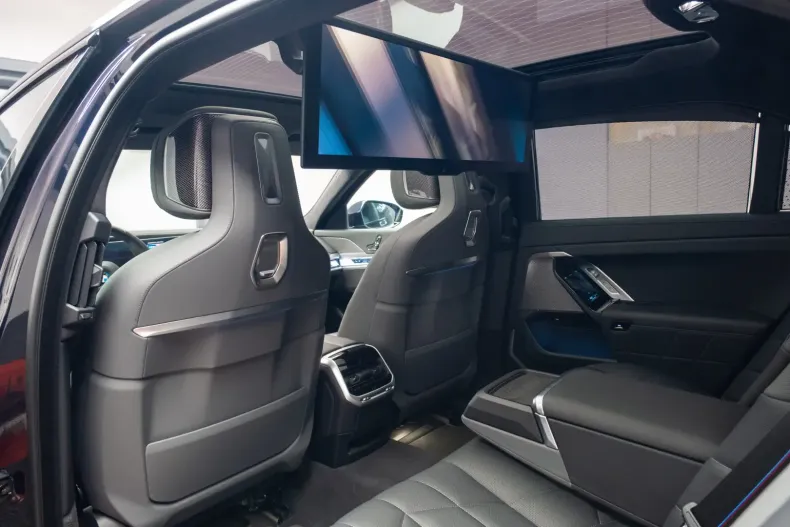 BMW i7 din 2023 cu 25.000 km - oferta BMW144128 - foto 27