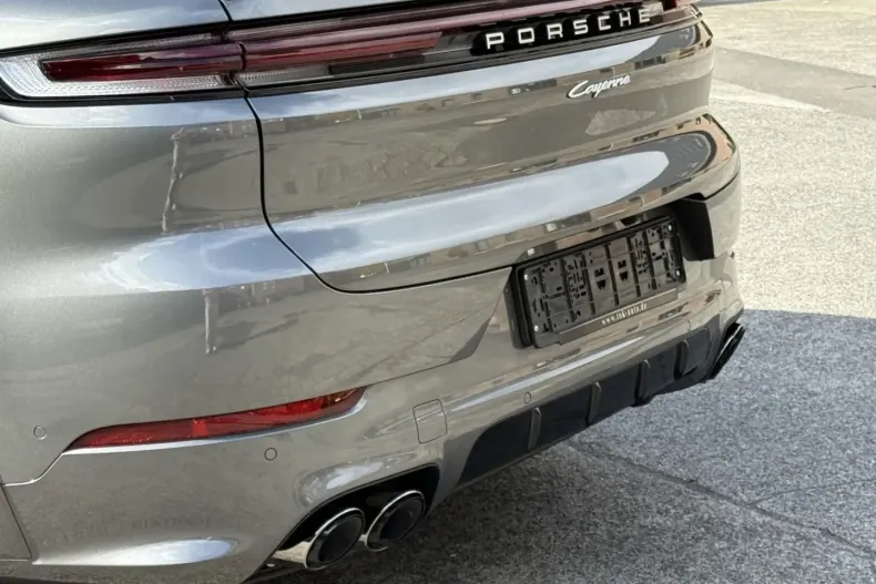 Porsche Cayenne din 2025 cu 6.600 km - oferta POR144136 - foto 26