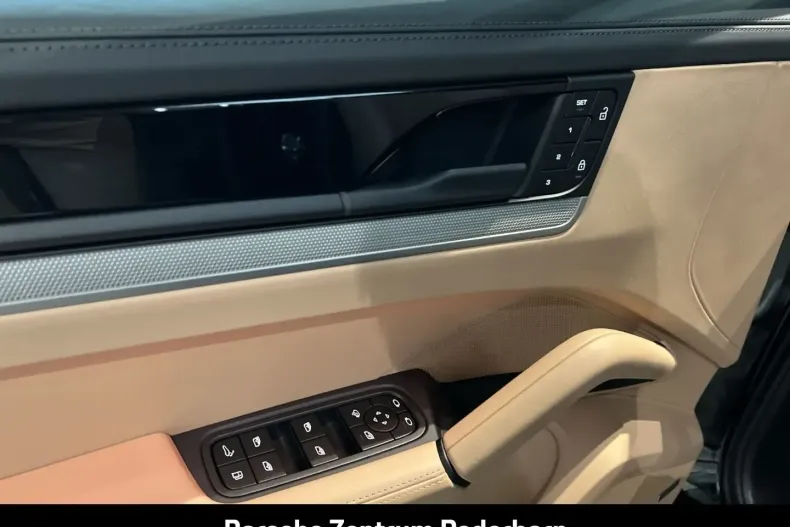 Porsche Cayenne din 2025 cu 11.900 km - oferta POR144137 - foto 24