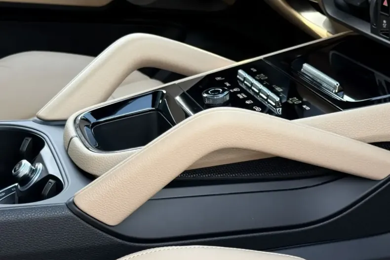 Porsche Cayenne din 2025 cu 6.600 km - oferta POR144142 - foto 21