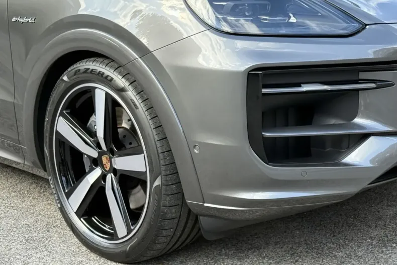 Porsche Cayenne din 2025 cu 6.600 km - oferta POR144142 - foto 23