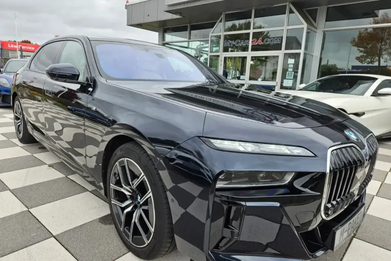 BMW 740 din 2024 cu 33.000 km - oferta BMW144146 - foto 2