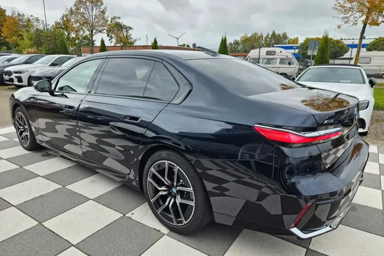 BMW 740 din 2024 cu 33.000 km - oferta BMW144146 - foto 5