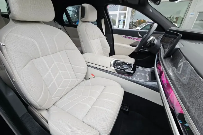 BMW 740 din 2024 cu 33.000 km - oferta BMW144146 - foto 9