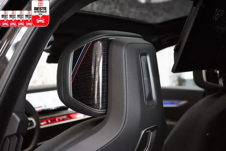 BMW 740 din 2024 cu 19.780 km - oferta BMW144148 - foto 35