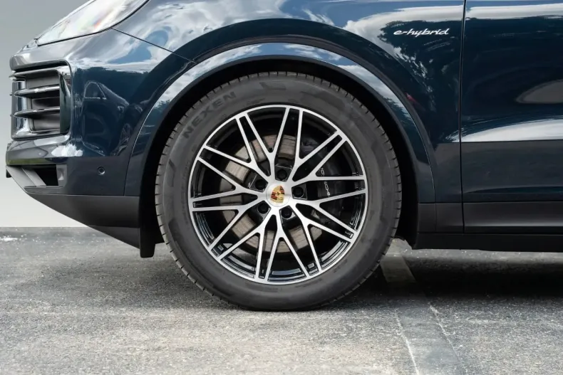 Porsche Cayenne din 2024 cu 19.900 km - oferta POR144149 - foto 11