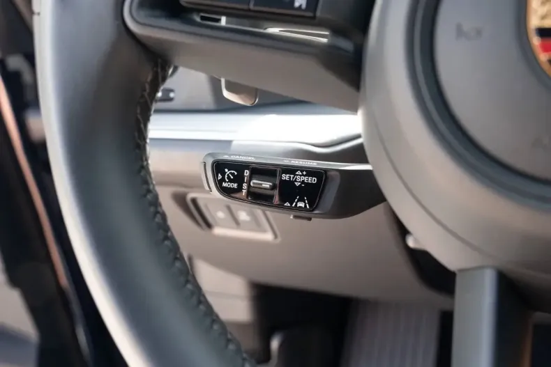 Porsche Cayenne din 2024 cu 19.900 km - oferta POR144149 - foto 27