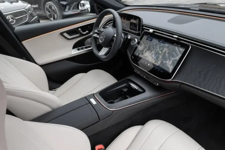 Mercedes-Benz E 200 din 2025 cu 9.545 km - oferta MER144158 - foto 6