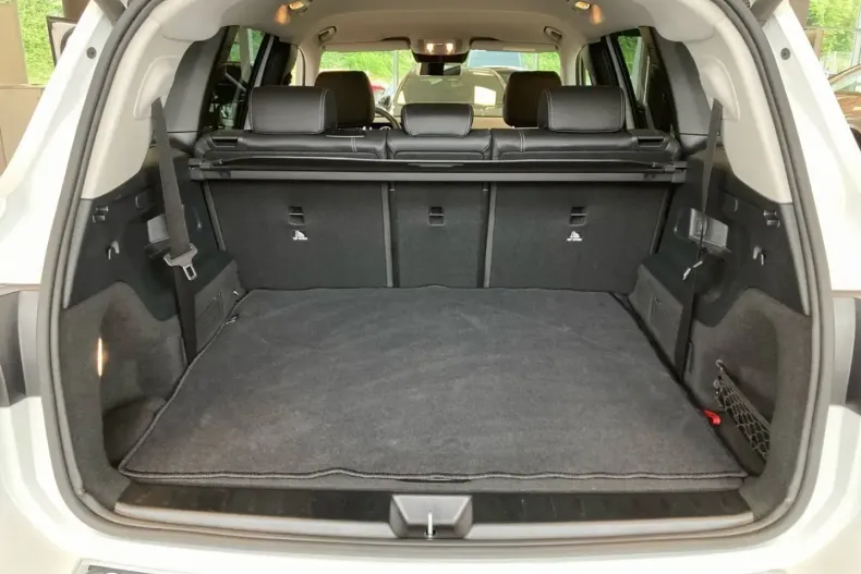 Mercedes-Benz GLB 250 din 2024 cu 9.027 km - oferta MER144163 - foto 12