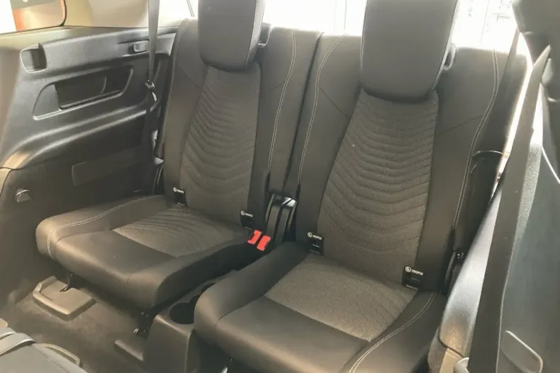 Mercedes-Benz GLB 250 din 2024 cu 9.027 km - oferta MER144163 - foto 13