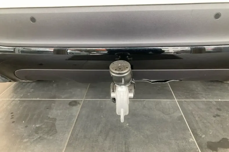 Mercedes-Benz GLB 250 din 2024 cu 9.027 km - oferta MER144163 - foto 14