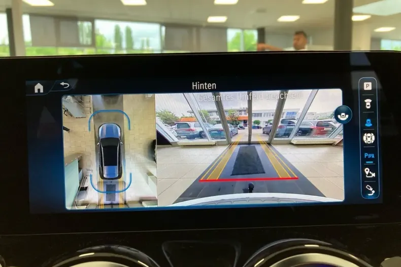 Mercedes-Benz GLB 250 din 2024 cu 9.027 km - oferta MER144163 - foto 16