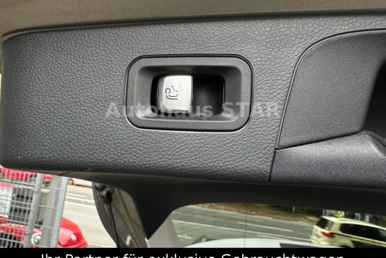 Mercedes-Benz GLC 400 din 2022 cu 83.600 km - oferta MER144170 - foto 20