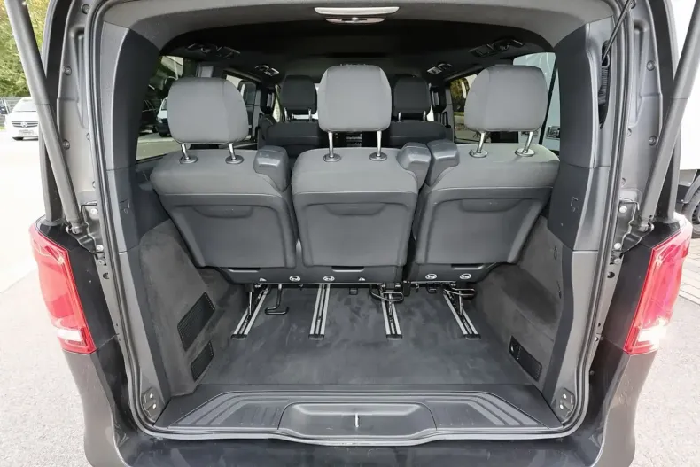 Mercedes-Benz V 300 din 2022 cu 73.900 km - oferta MER144171 - foto 11