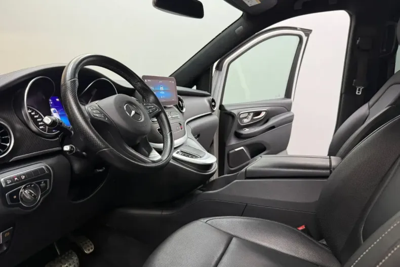 Mercedes-Benz V 300 din 2021 cu 95.000 km - oferta MER144172 - foto 9