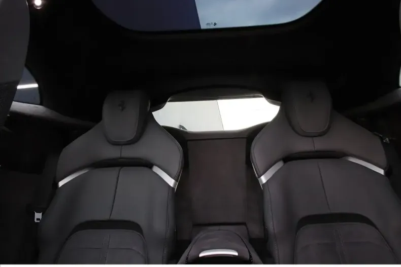 Ferrari Purosangue din 2024 cu 1.650 km - oferta FER144176 - foto 2