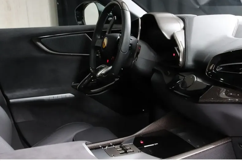 Ferrari Purosangue din 2024 cu 1.650 km - oferta FER144176 - foto 24